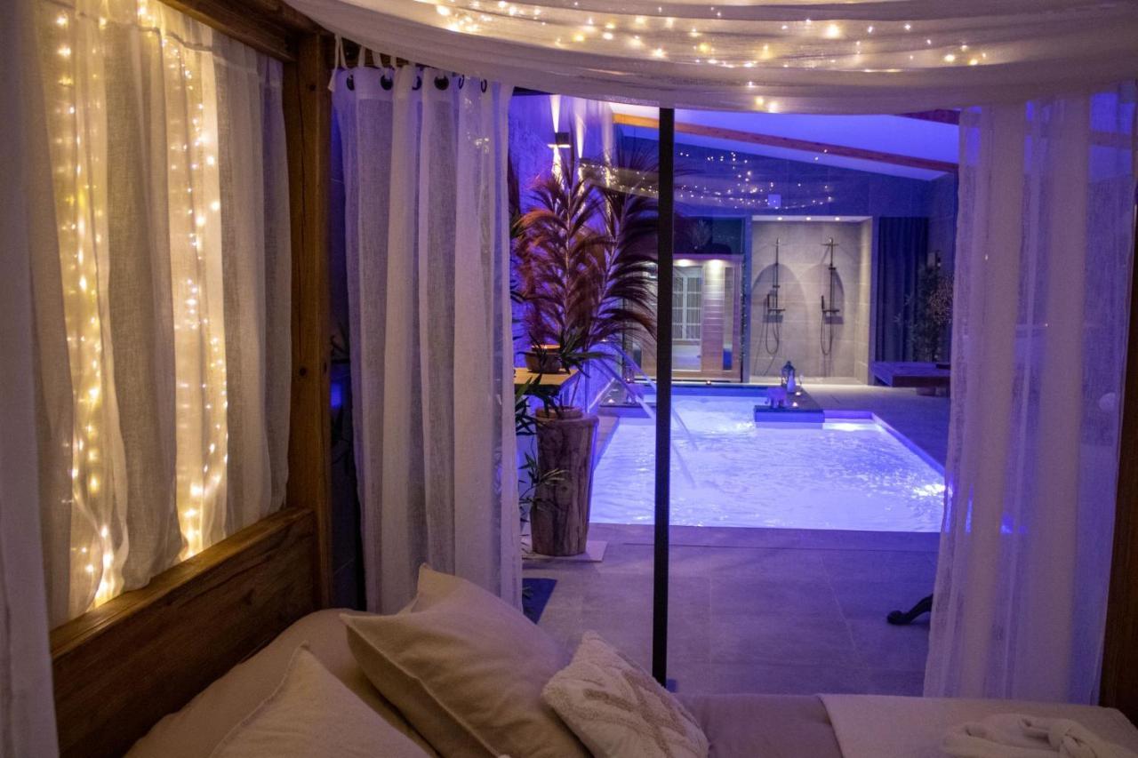 Le Bois Boheme- Suite & Spa Privatif Нім Екстер'єр фото